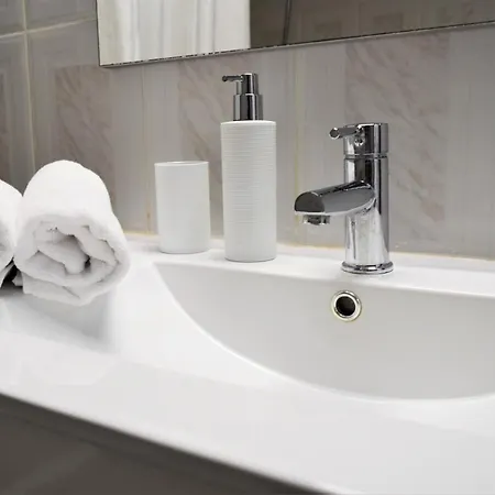 Precioso Apartamento A 5 Min De La Playa *